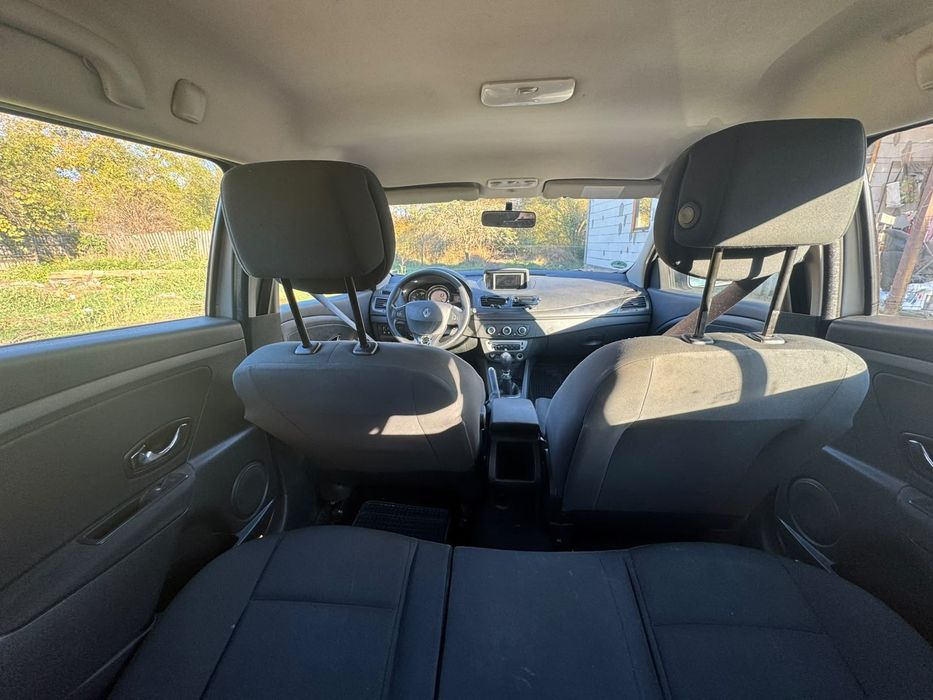 RENAULT Megane 2013 — imagine 3