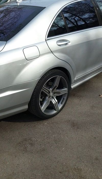 Продам Mercedes 221 S класс объем 5.5 AMG
