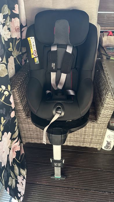 Scaun auto ISOFIX i-Size Britax Romer DUALFIX M Cool Flow Black
