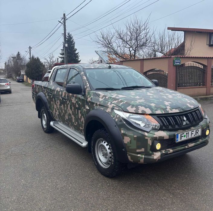 Mitsubishi L200 Double Cab M/T Instyle
