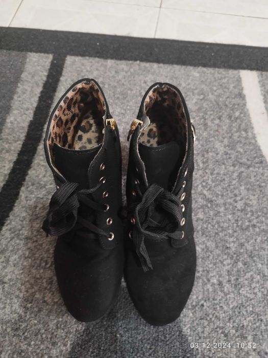 Нови дамски боти номер 39 и нови обувки номер 39