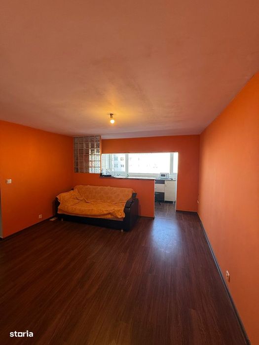 Garsoniera 40mu cu balcon Bistrita Lac