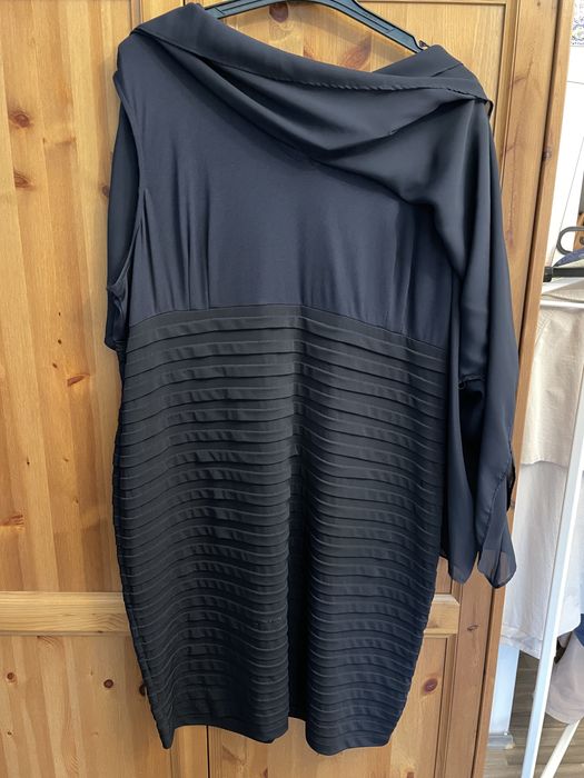 Rochie Christian Berg
