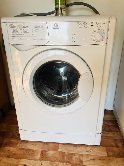 Стиральная машина Indesit