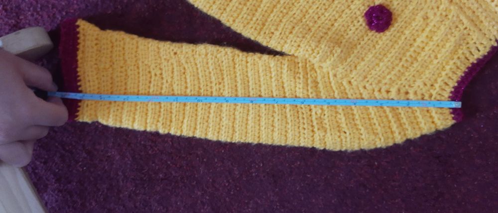 Bluza fetițe 2 -4 ani împletită manual