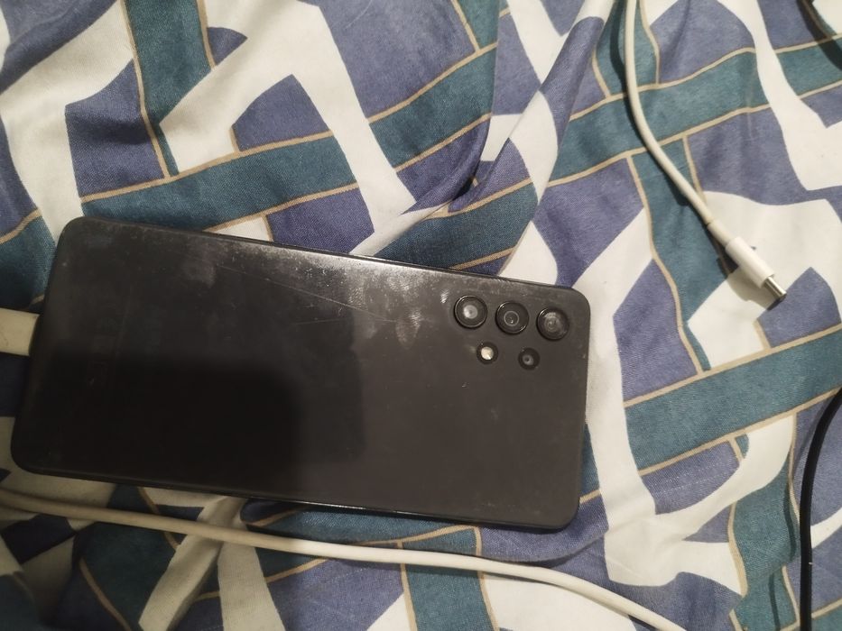 Срочна продам телефон