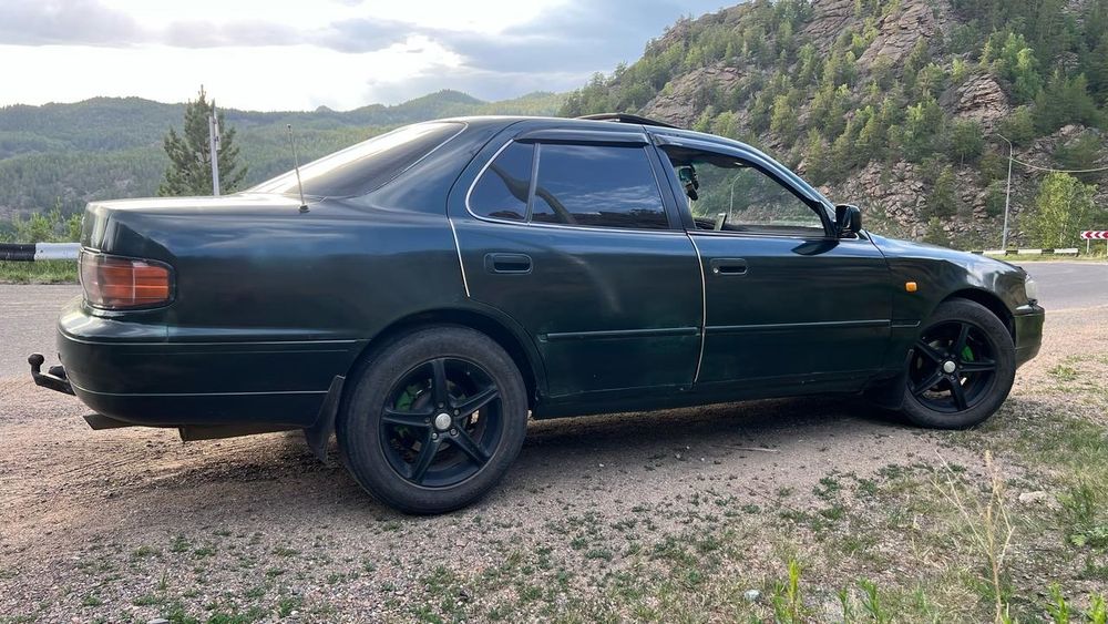 Toyota Camry. Торг обмен.