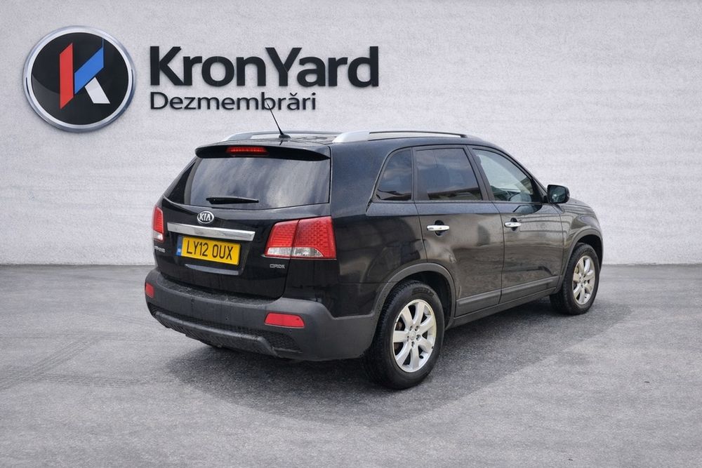 Dezmembrari dezmembrez  Kia Sorento II 2.2 D 2009-2015 D4HB Garantie