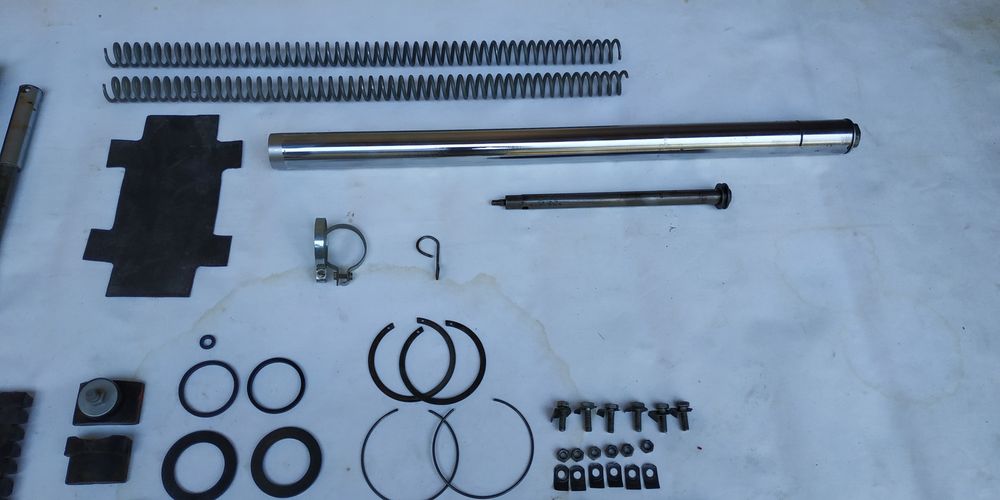 Части за MZ ETZ 251