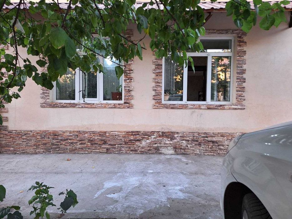 Срочно предаётся 3 комнатная квартира