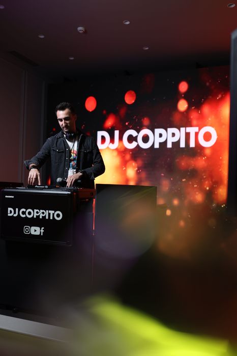 DJ pentru Nunți, Botezuri și Evenimente Private | Sunet & Lumini