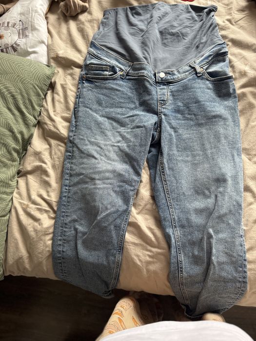 Дънки за бременни