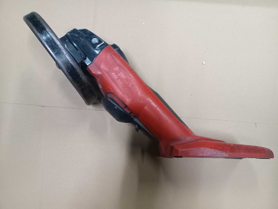 Акумулаторен Ъглошлайф Хилти