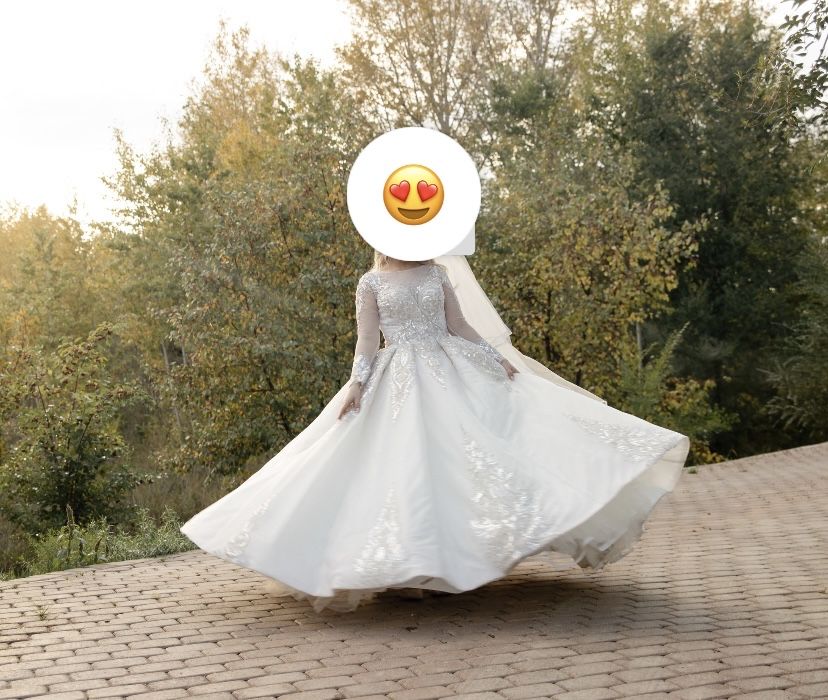 Роскошное свадебное платье