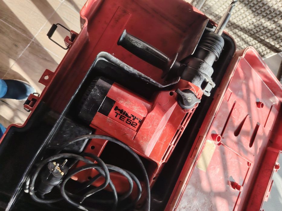 Ciocan rotopercutor Hilti
