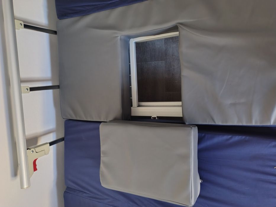 Медицинский кровать