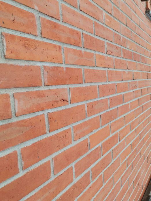 Cărămidă feliata nouă