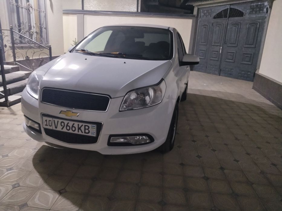 Нексия 3 узимни машинам