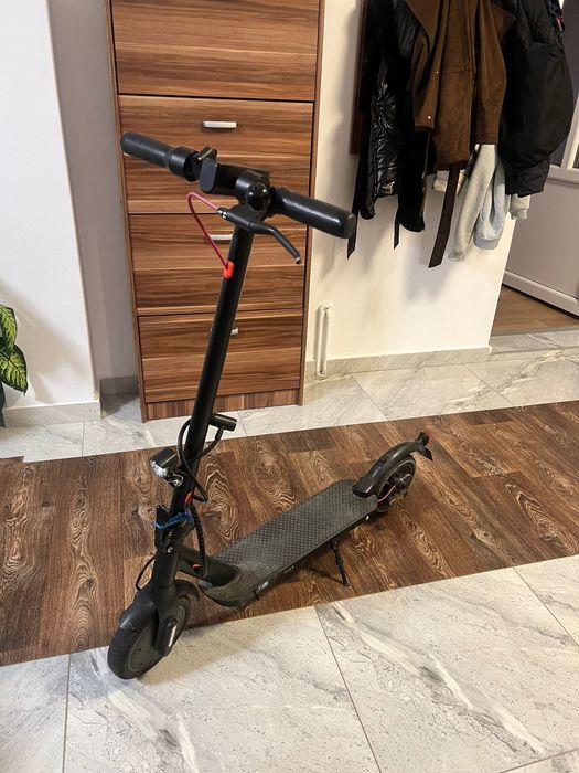 Trotinetă electrică