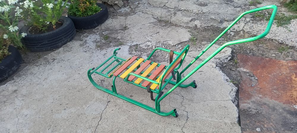 Продам детские санки