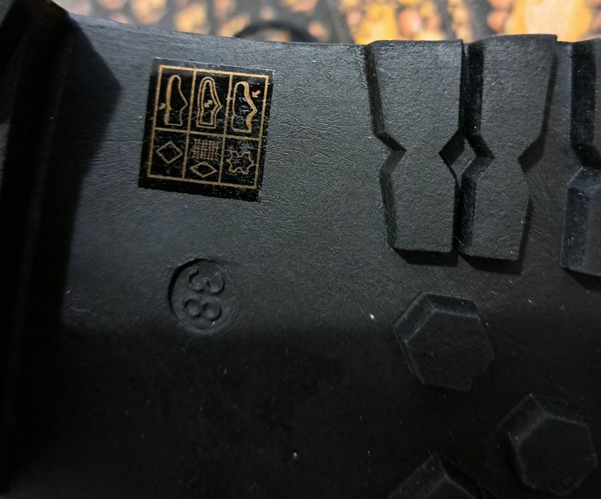 Нови боти-ест.велур