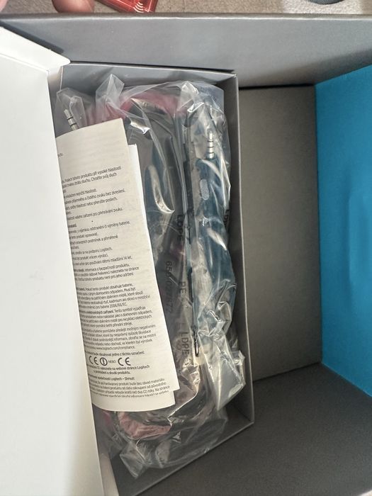 Слушалки Logitech