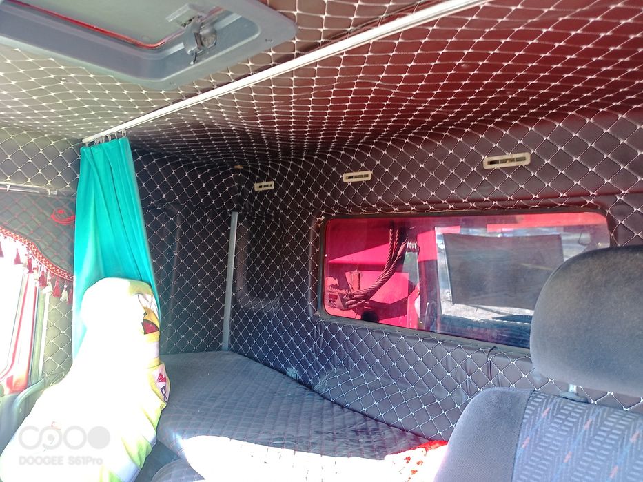 Продам самосвал хово