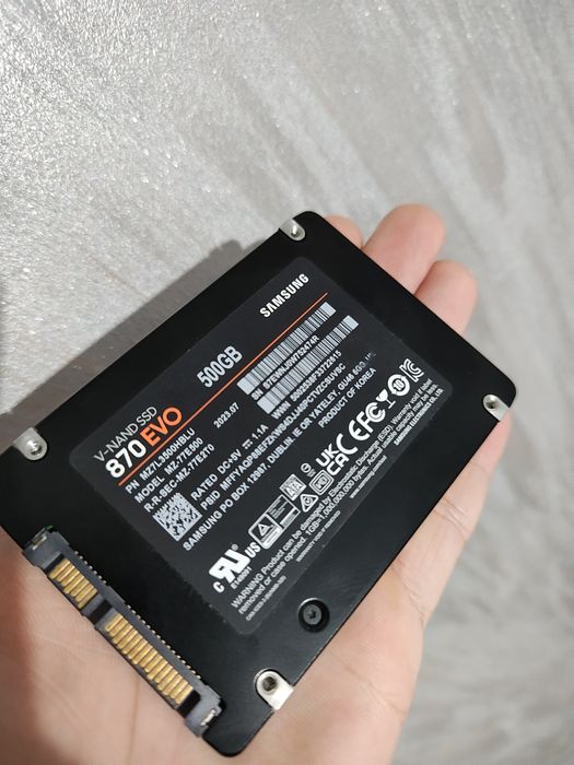 SSD Samsung 870 EVO 500GB- ca nou, doar 1 oră de utilizare