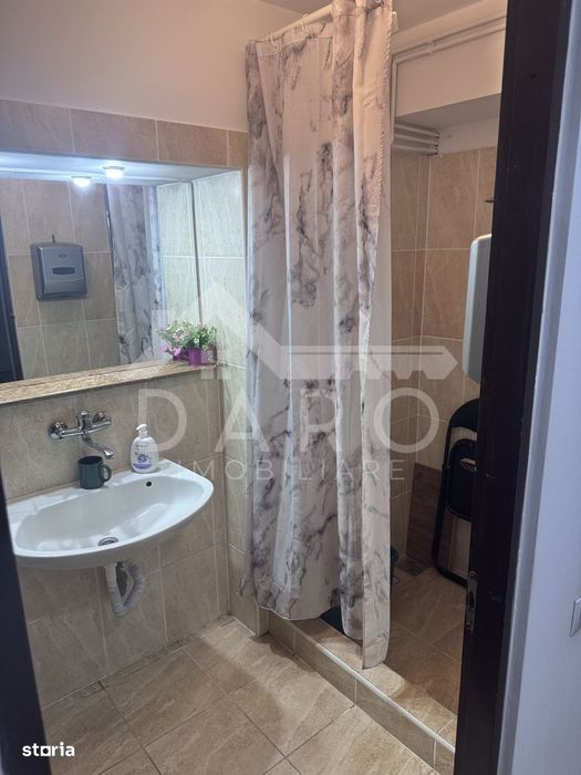 Apartament cu 3 camere de vanzare, ULTRACENTRAL