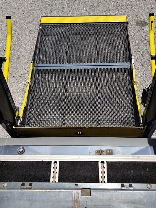 Платформа,  за инвалидна количка