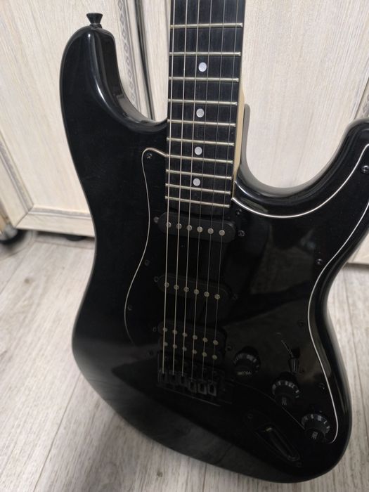 Электрогитара Rockdale