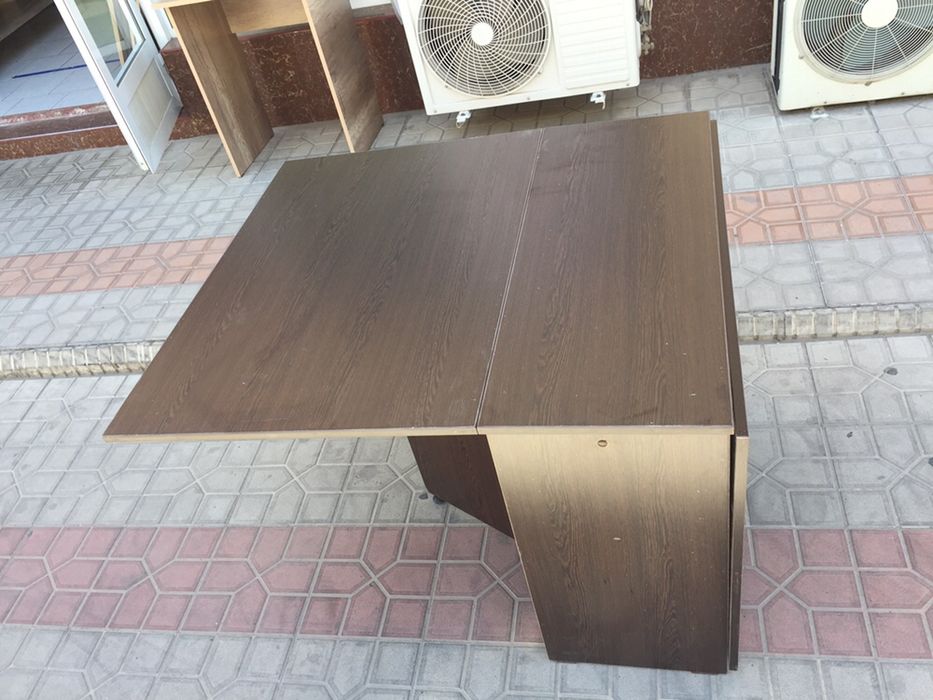 Стол книжка 940.000     (1.65х0.90)