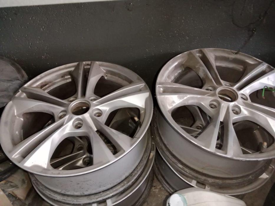 Продам диски R16