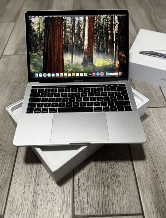 Macbook pro 2018 touch bar