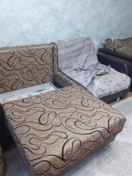 Продам уголок отдыха для зала.