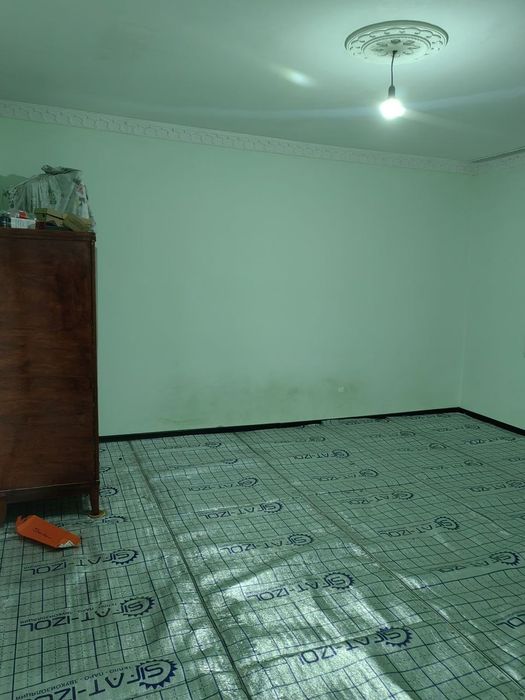 Продаю квартиру Яшнабадский р-он Авиасозлар-2 1-ком 6-этаж 9-этажном Д