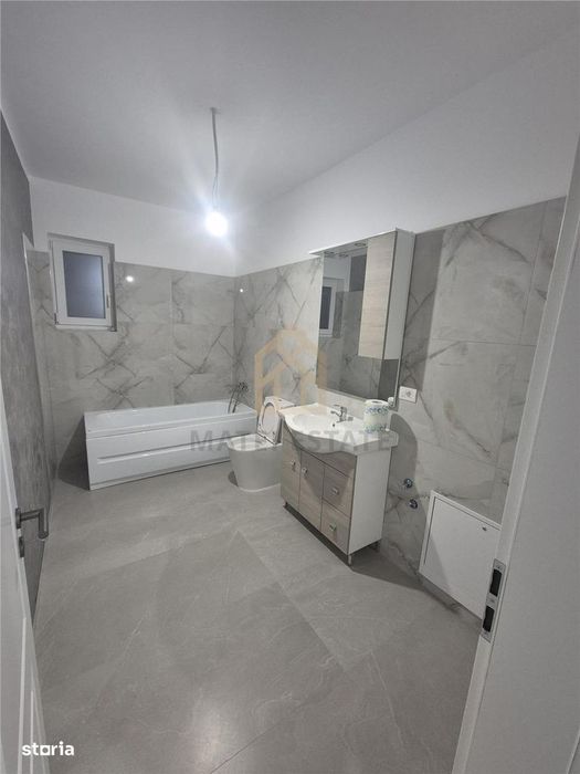 Vand Casa parter in Mosnita Noua zona Valery