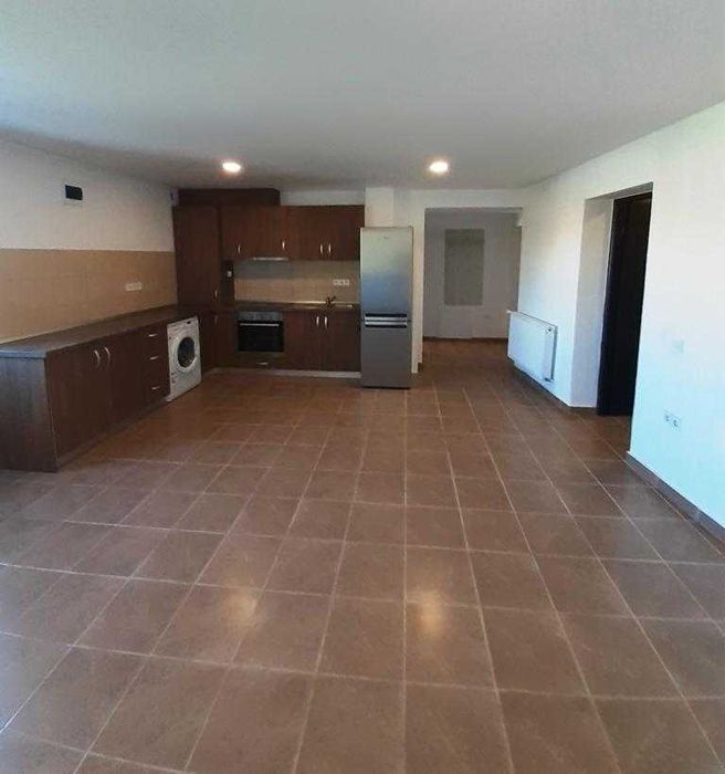 Apartament trei camere de inchiriat, zona exclusivista
