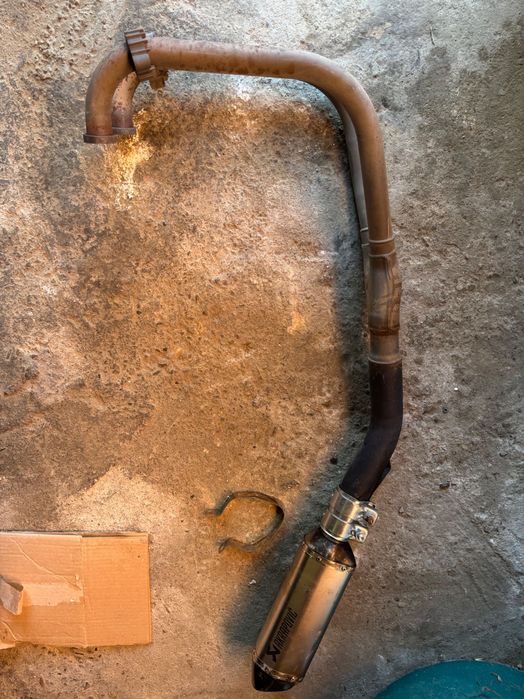 Evacuare Suzuki GS500 E/F OEM + slip-on Akrapovic