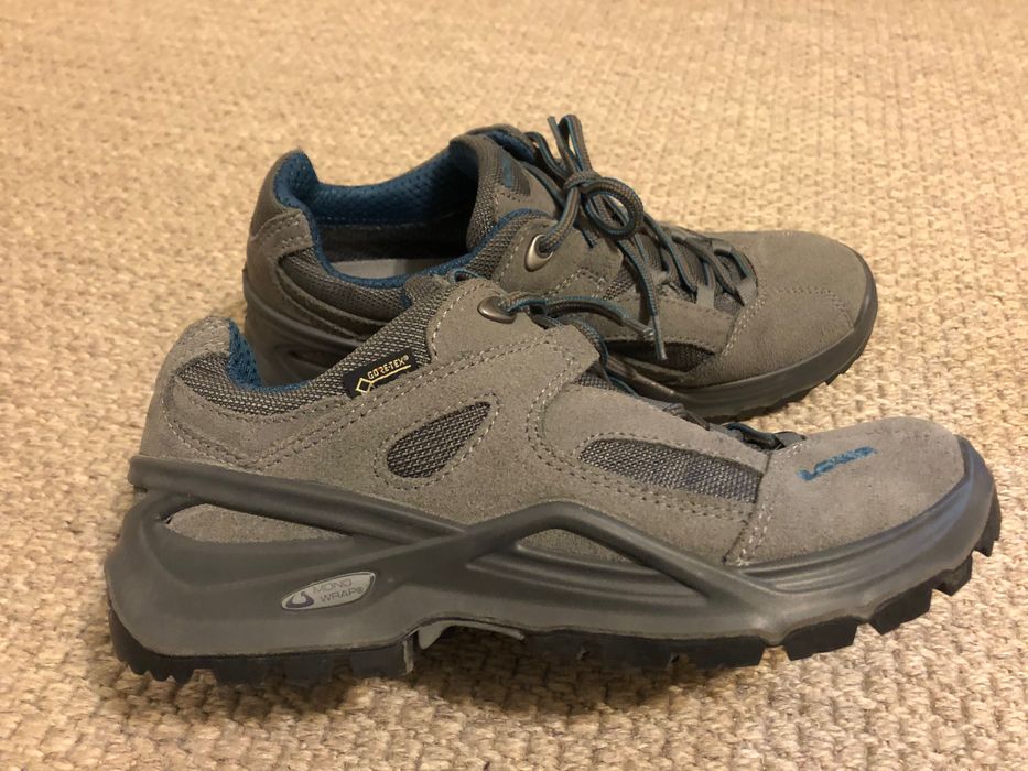 Lowa Sirkos GTX, Asics Gel Sonoma 3 Gore-tex