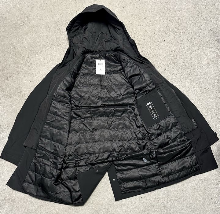 Чисто ново оригинално зимно яке