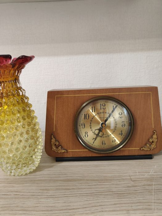 Часы янтарь СССР