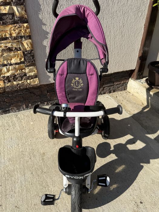 Vand tricicleta Flex pliabila, cu pozitie de somn si scaun rotativ