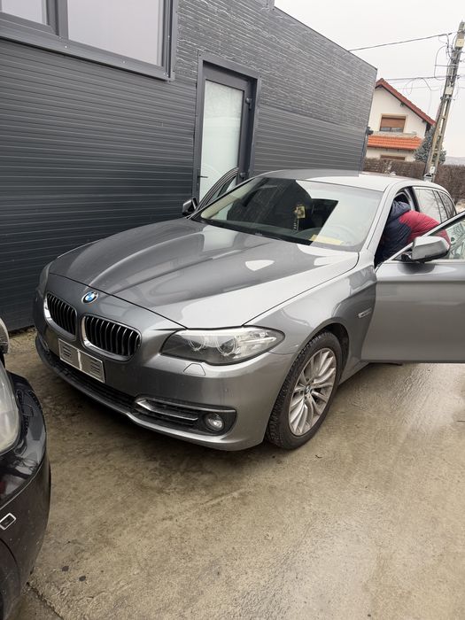Bmw 520d lci xdrive luxury line motor n47