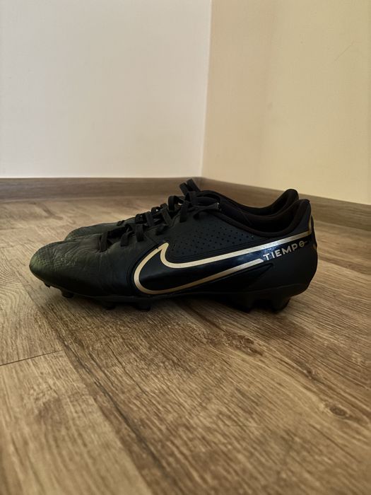 Nike tiempo legend academy