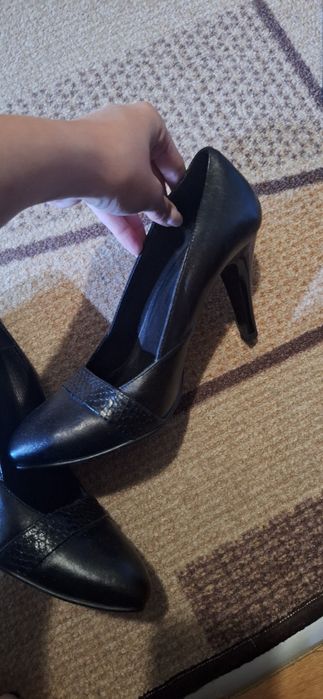 Обувки на висок ток естествена кожа