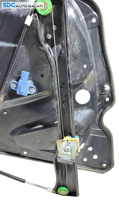 Macara Electrica Dreapta Fata Volkswagen Passat B6 2005 - 2010 Cod 3C1837756F [L7367]