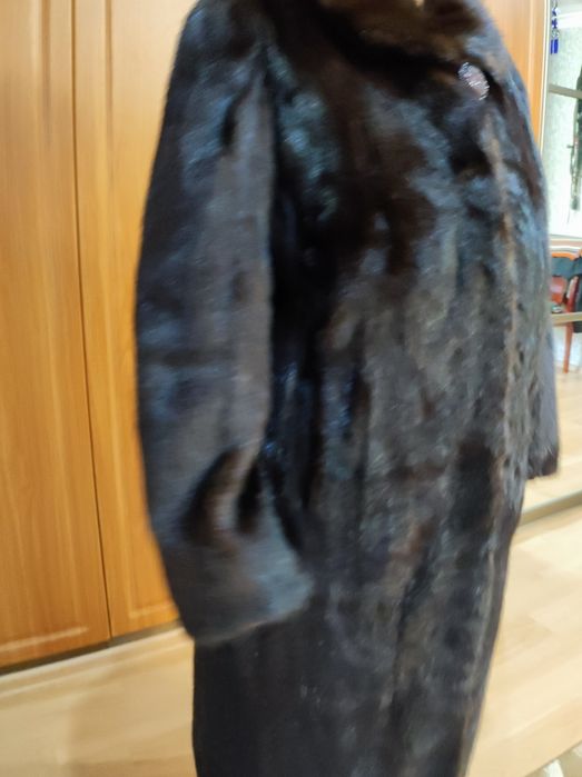 Продам Шубу норковую