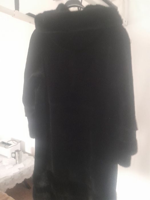 Шубы  и пуховики