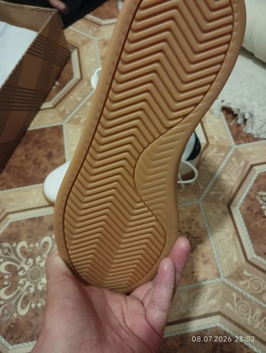 Adidas Original кроссы